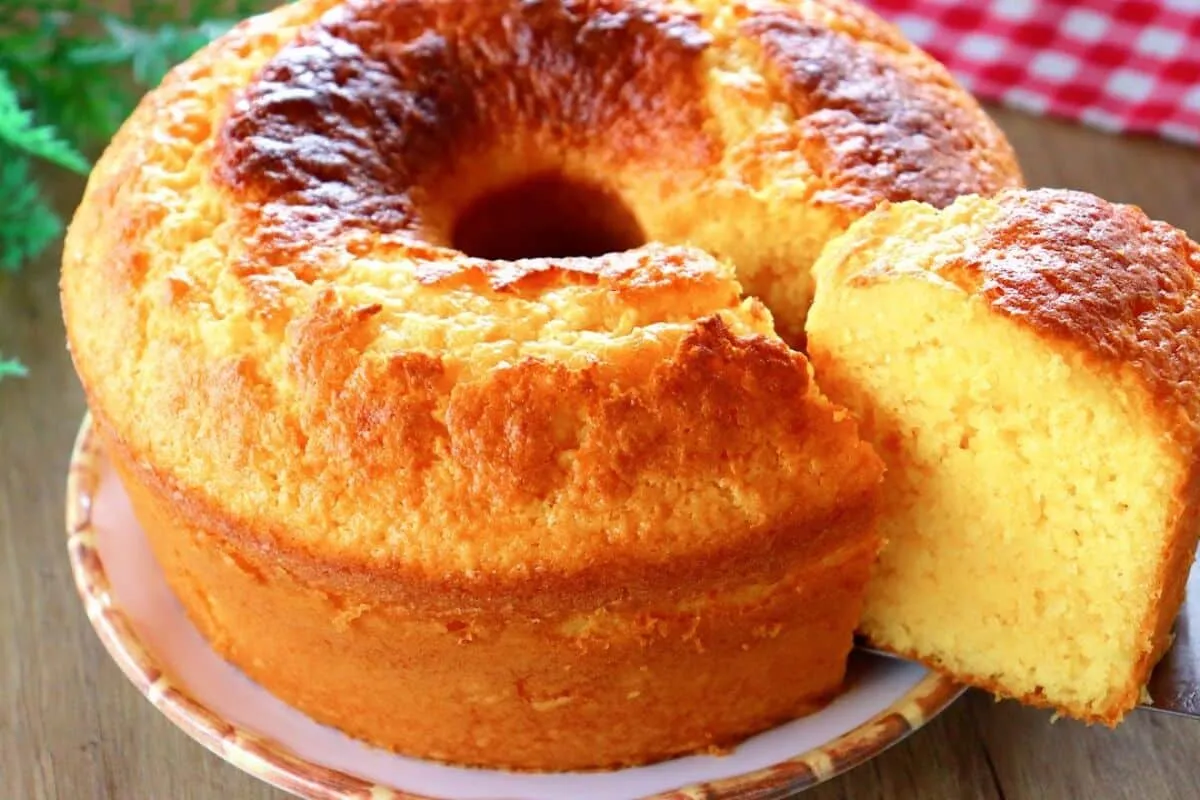 Bolo de bagaço fofinho e econômico, para você aproveitar tud