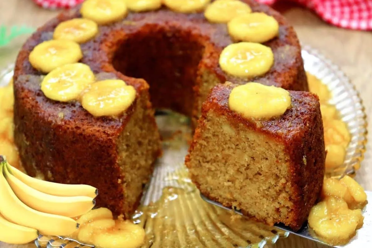 Bolo de banana diferente de todos que você já comeu e você s