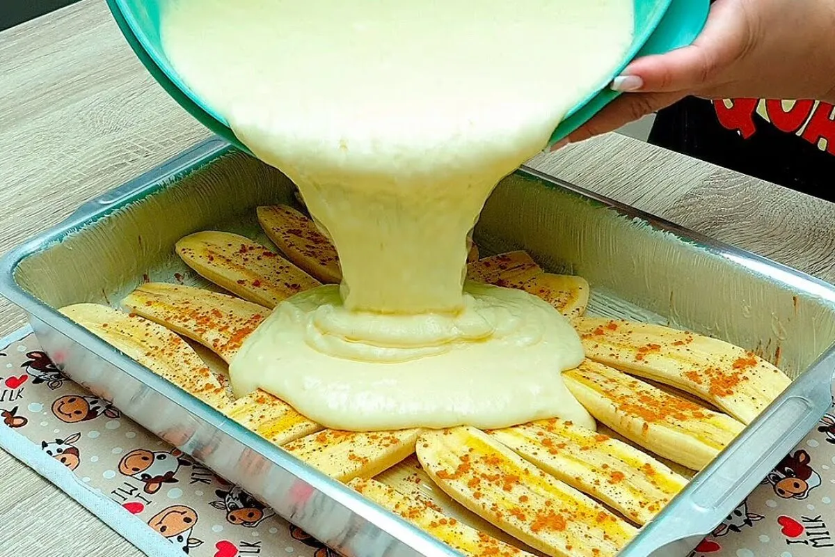 Bolo de banana sem farinha: fofinho e saudável, feito de um