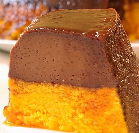 Bolo de Cenoura com Pudim de Chocolate