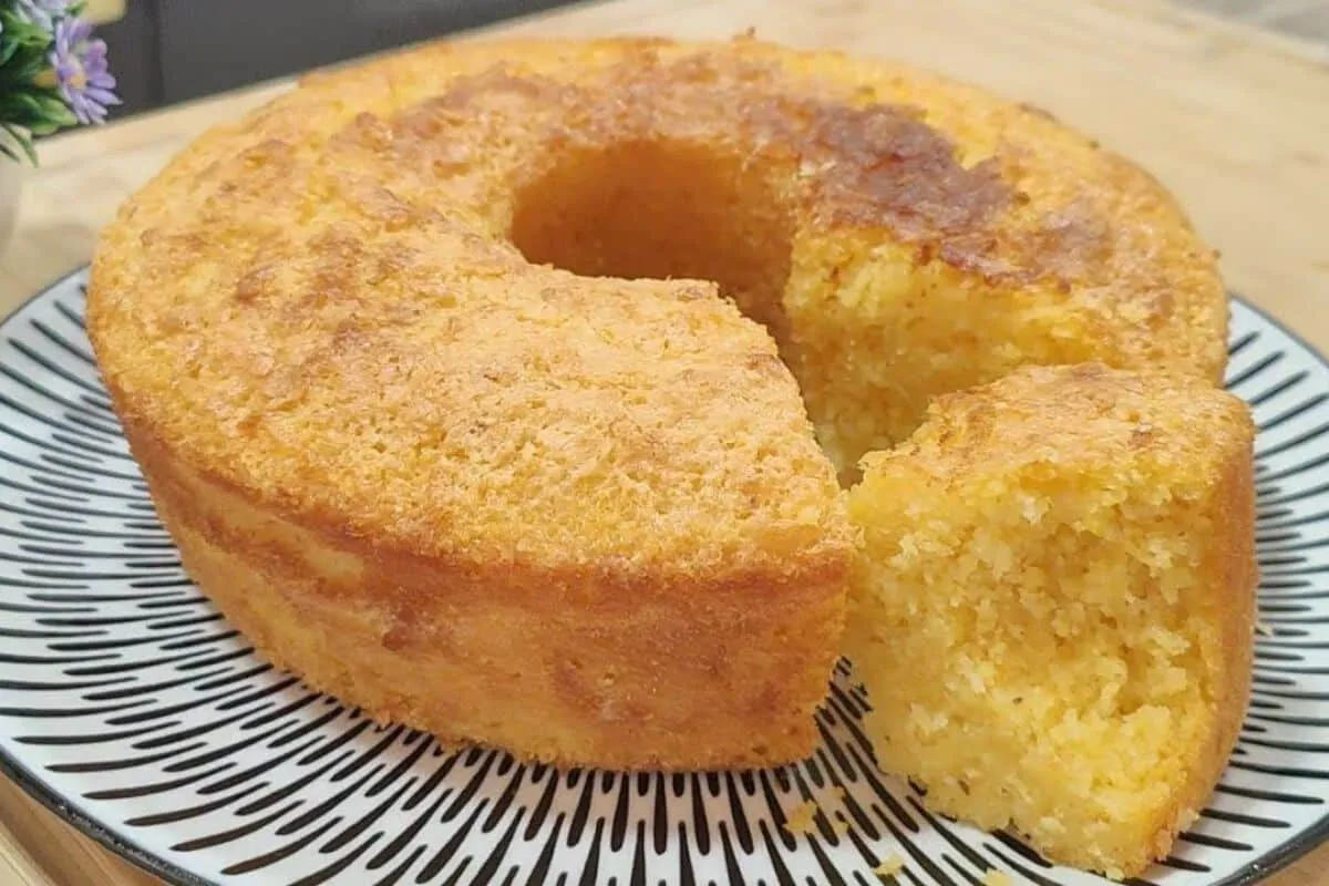 Bolo de flocão de milho, uma receita divina feita no liquidi