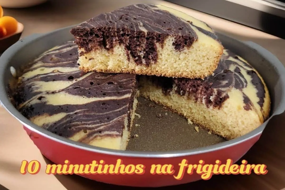 Bolo de frigideira feito em apenas dez minutos para você ter