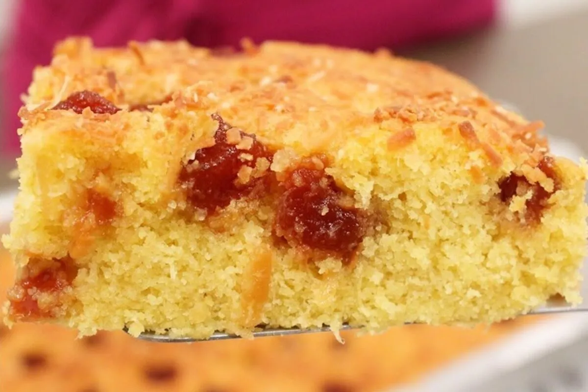 Bolo de fubá com goiabada: delicioso para comer hoje mesmo n