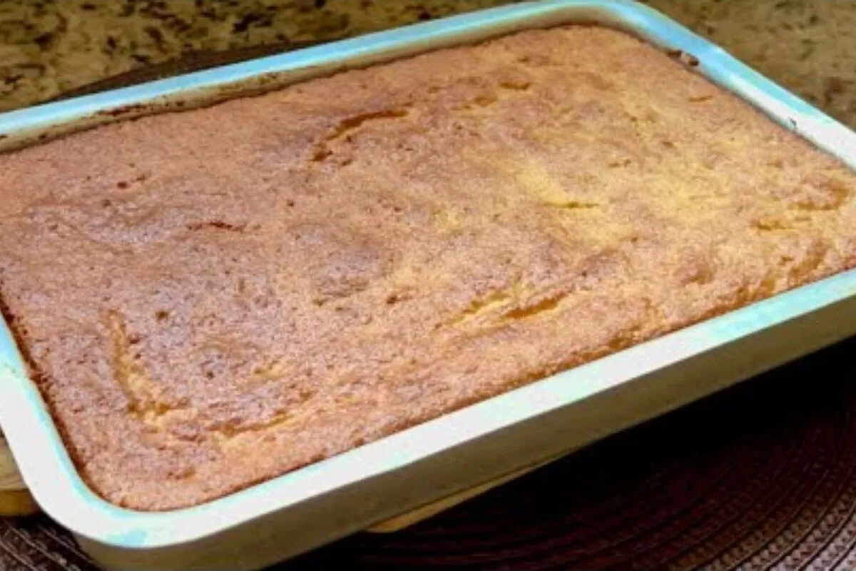 Bolo de fubá cozido que não vai nada de farinha de trigo e f