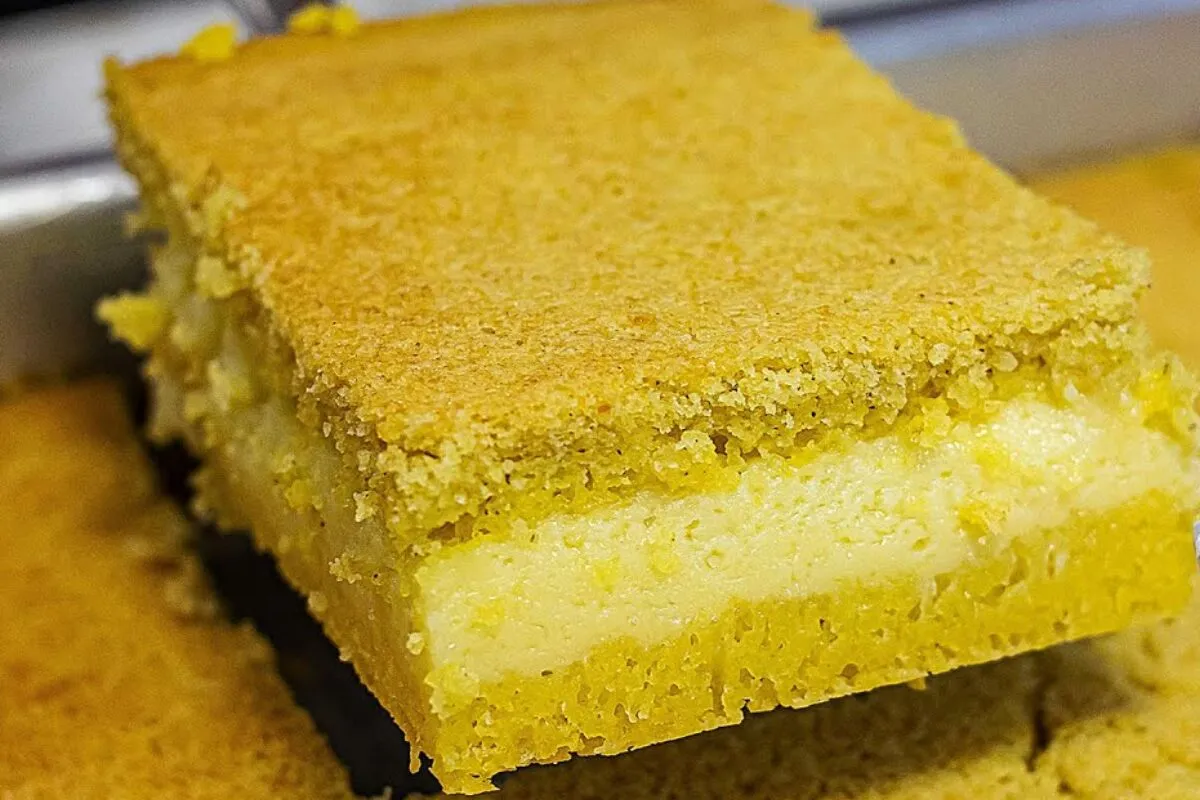 Bolo de fubá cremoso mais fácil do mundo de liquidificador q