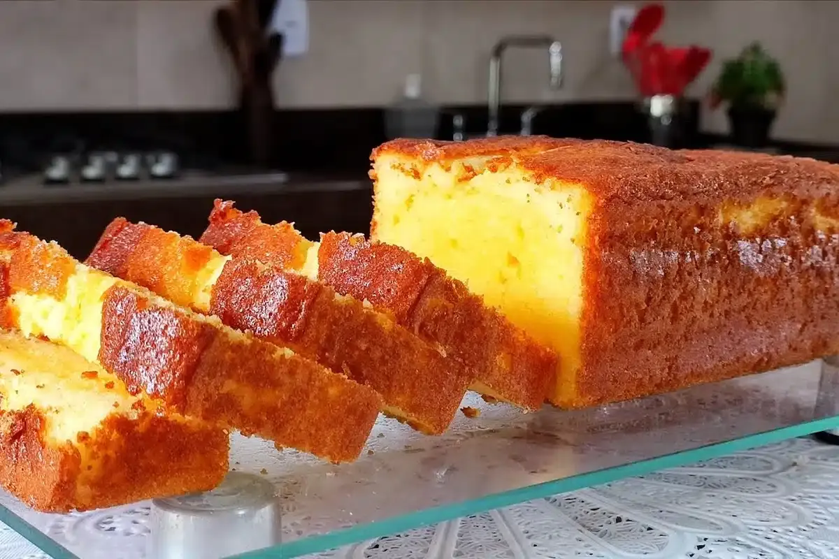 Bolo de fubá tipo pullman: daqueles bem úmido e fofinho igua