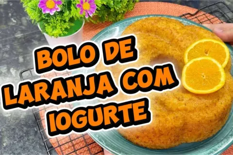 Bolo de laranja com iogurte: receita fácil e molhadinha que 