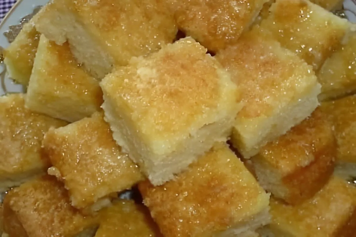 Bolo de leite condensado um bolo fácil e prático para toda f