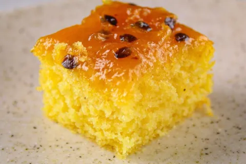 Bolo de maracujá: uma receita irresistível com um aroma incr