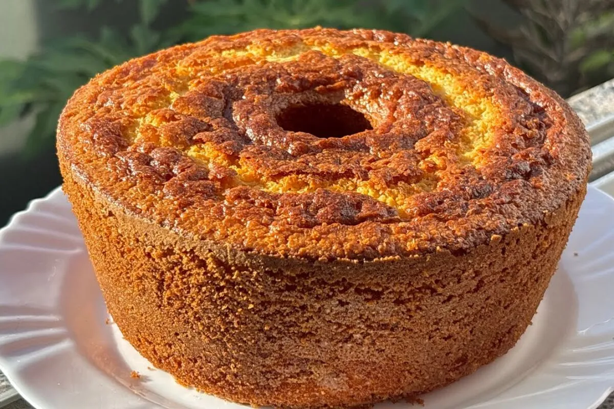 Bolo de milho molhadinho que não leva farinha de trigo, para