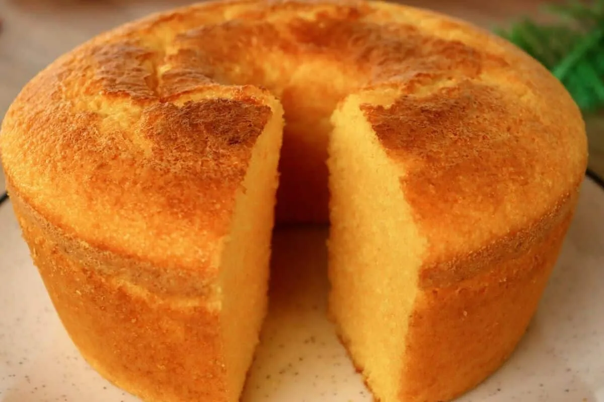 Bolo de milho verde extremamente fofinho e saboroso, feito d