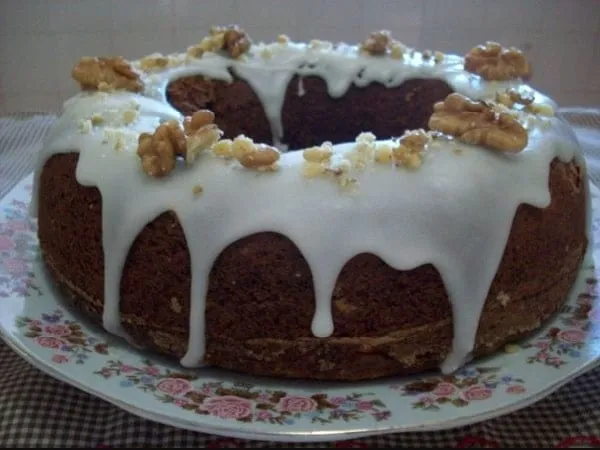 Bolo de Nozes Fácil