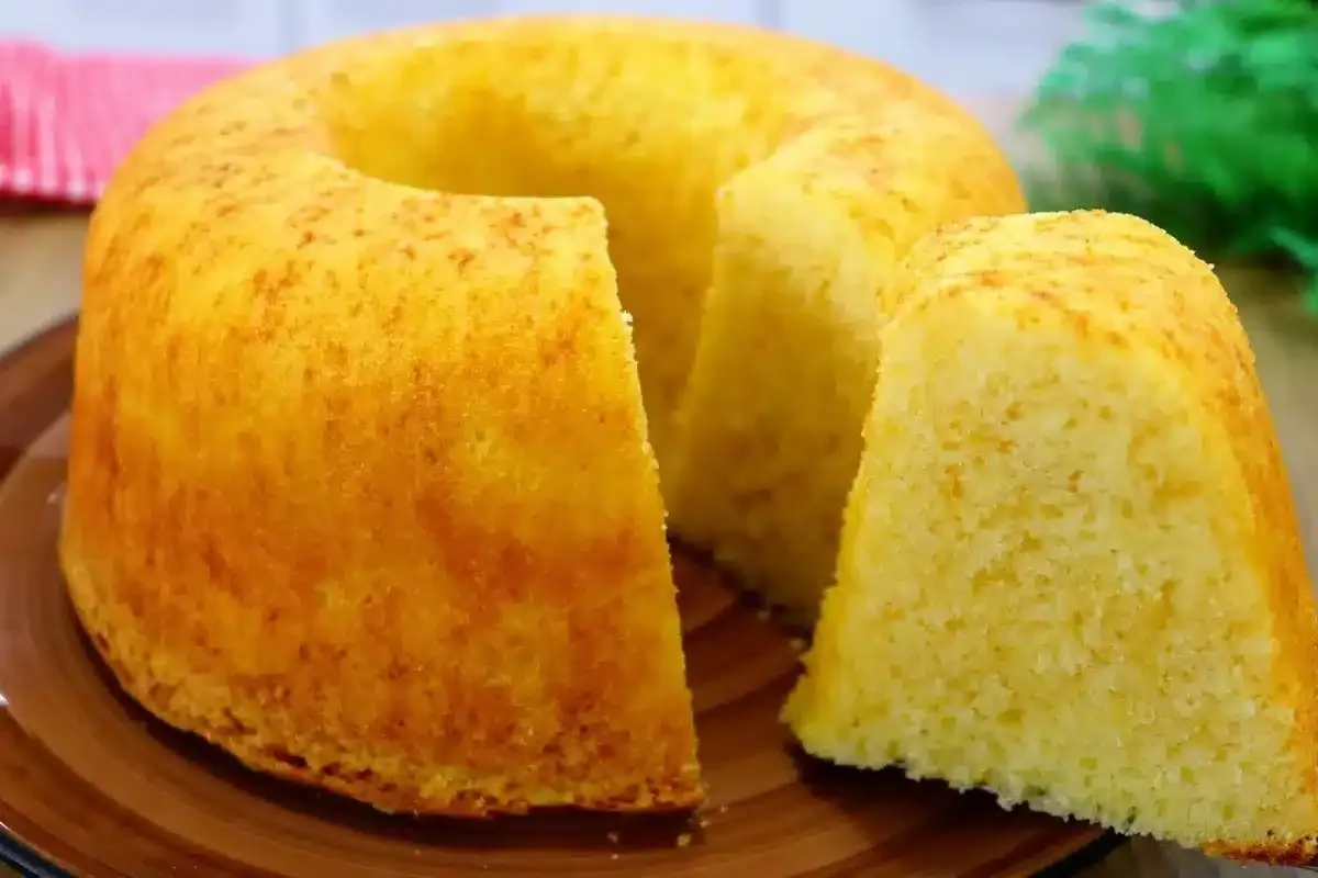 Bolo de trigo simples da vovó: aquele que sempre vai bem com