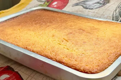 Bolo grande sem farinha: rende para servir todo mundo na hor