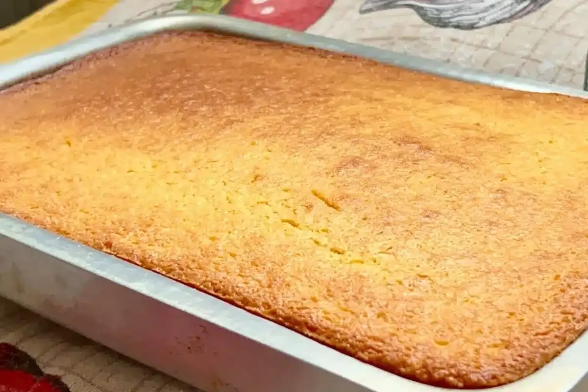 Bolo grande sem trigo para o café da tarde: não deixe de pre