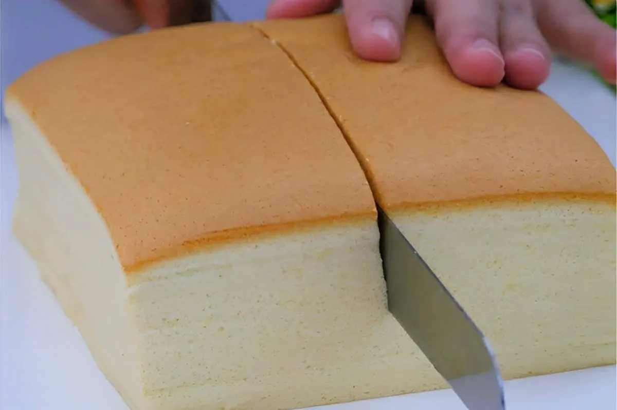 Bolo japonês ou bolo nuvem aquele bolo leve e fofinho dos ví