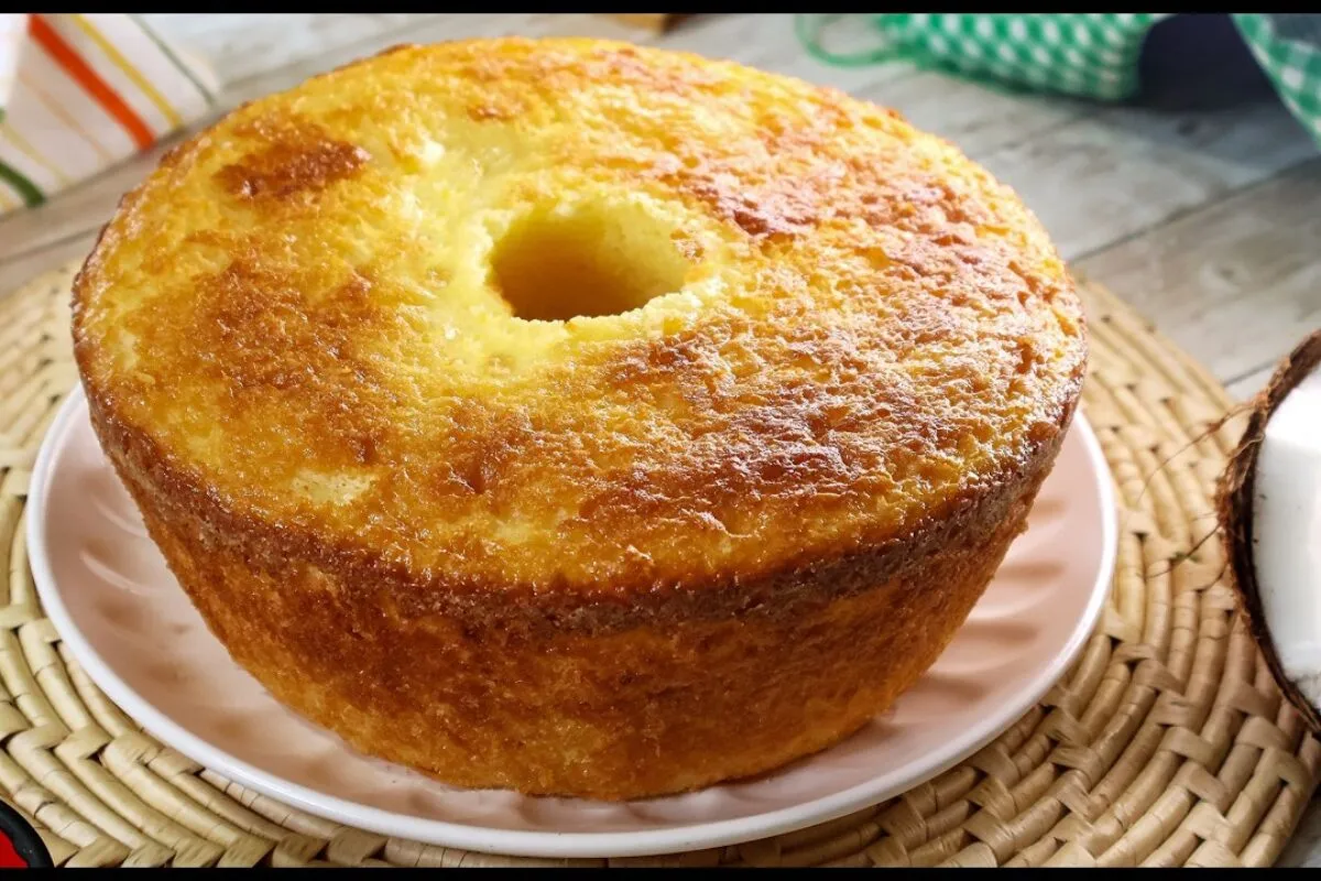 Bolo moça de coco: veja como fazer essa receita suculenta qu