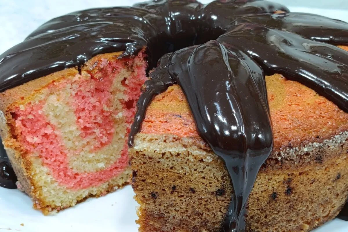 Bolo napolitano: três sabores deliciosos em uma massa fofinh