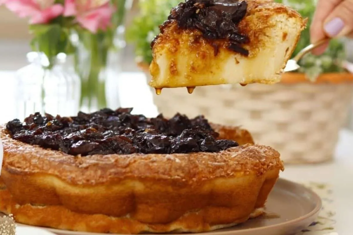 Bolo olho de sogra molhadinho, cremoso e perfeito para um ca