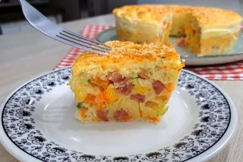 Bolo salgado de tapioca delicioso e diferente: perfeito para