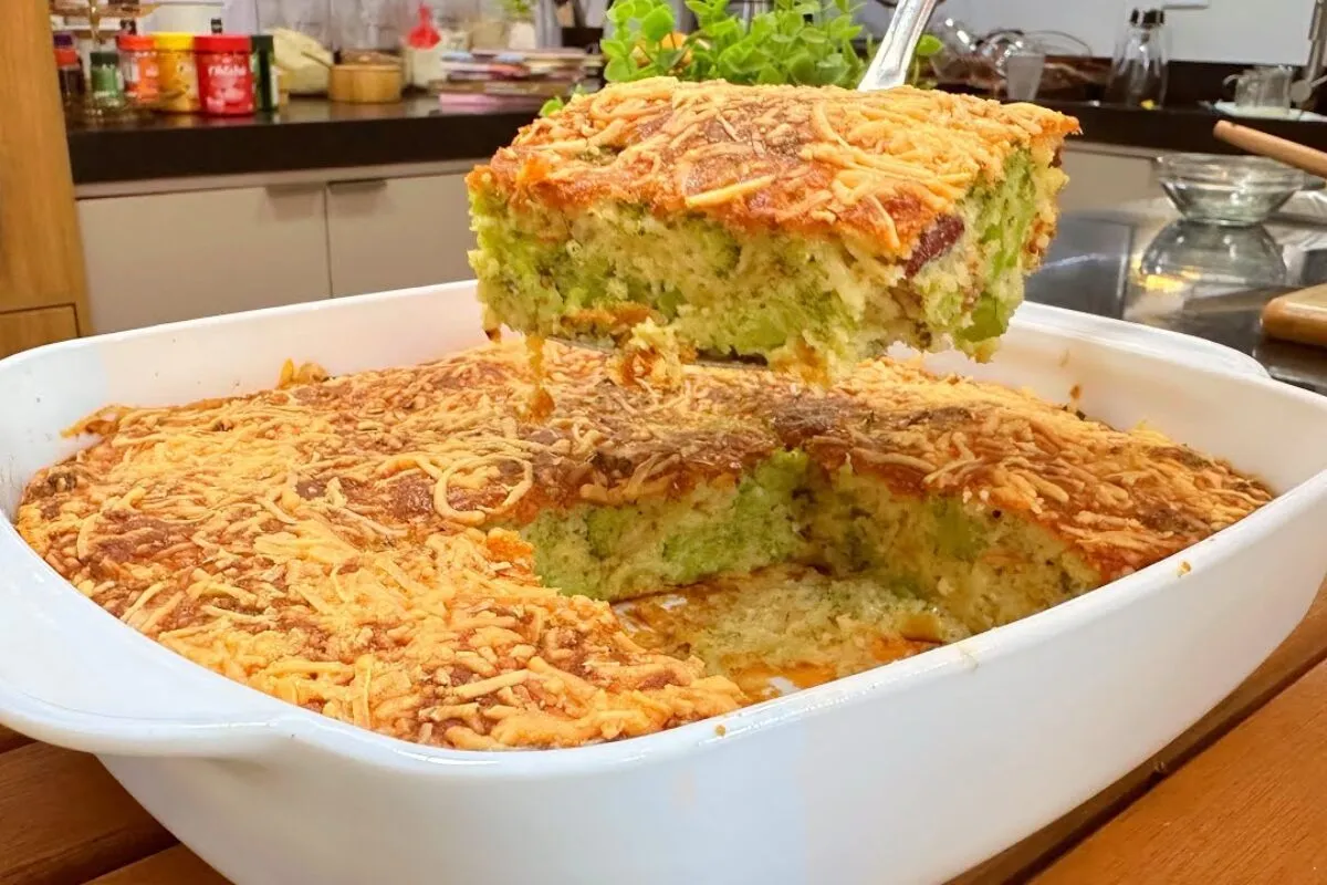 Bolo salgado macio e molhadinho: tão gostoso que dá até para