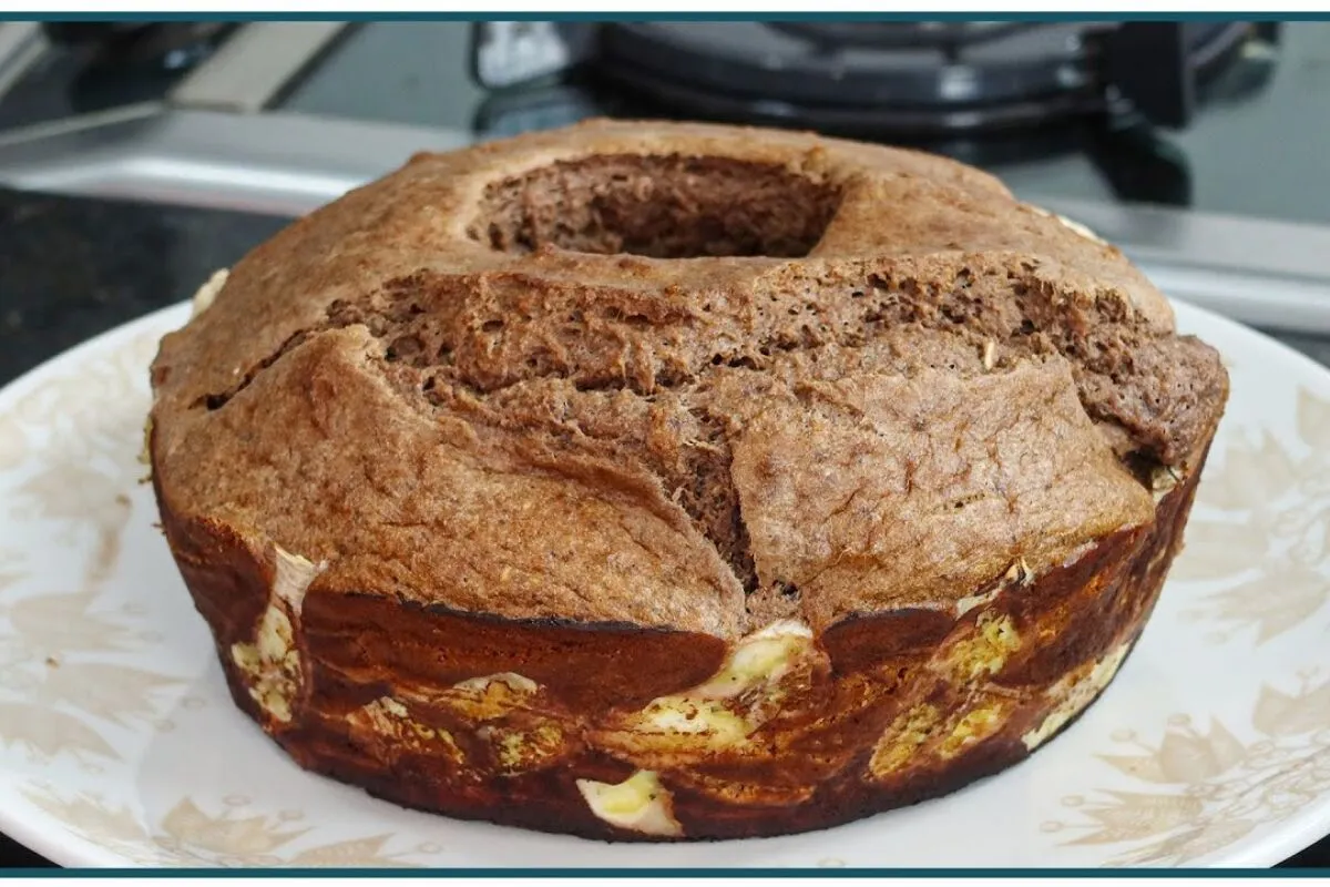 Bolo saudável de chocolate sem farinha de trigo para quem qu