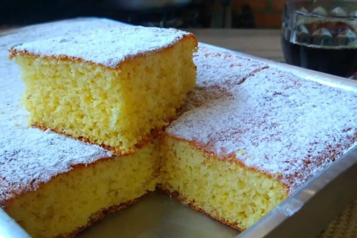 Bolo sem farinha de trigo e sem óleo: é só misturar, bolo al