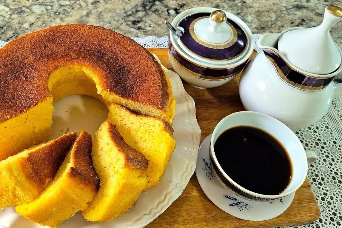 Bolo simples de fubá: a receita tradicional mais amada na ho