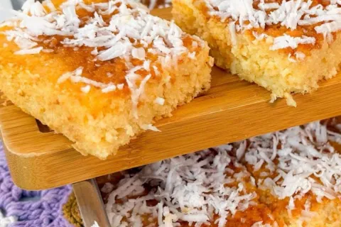 Bombocado molhadinho feito no liquidificador simples rápido 