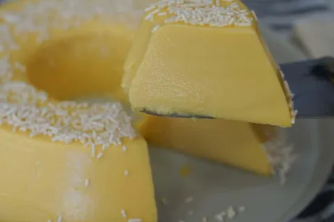 Brigadeirão de chocolate branco: cremoso, docinho e perfeito