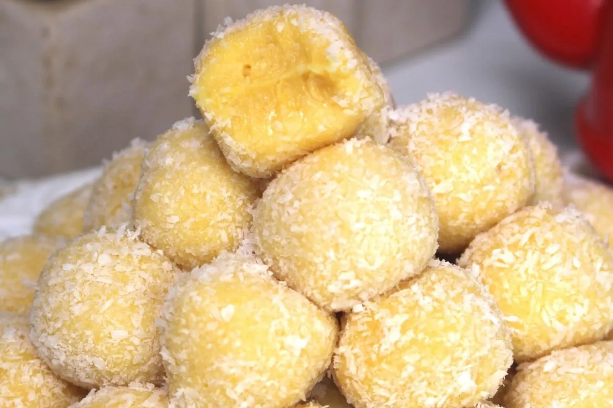 Brigadeiro de milho com o puro creme do milho verde, um doce