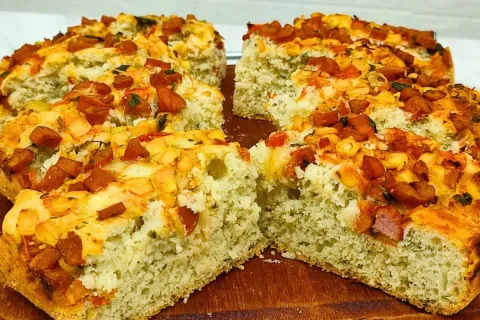 Cachorro quente de forno delicioso e super recheado, assado 