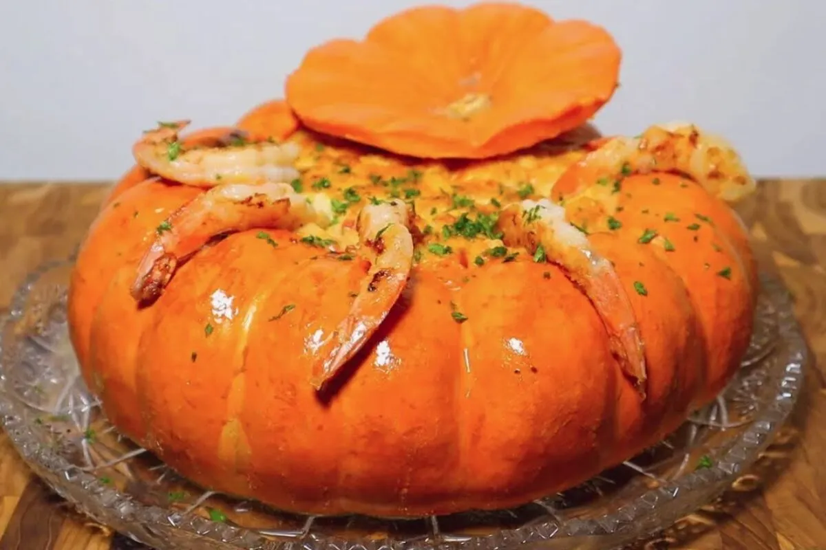 Camarão na moranga: super cremoso, com sabor sofisticado e ó