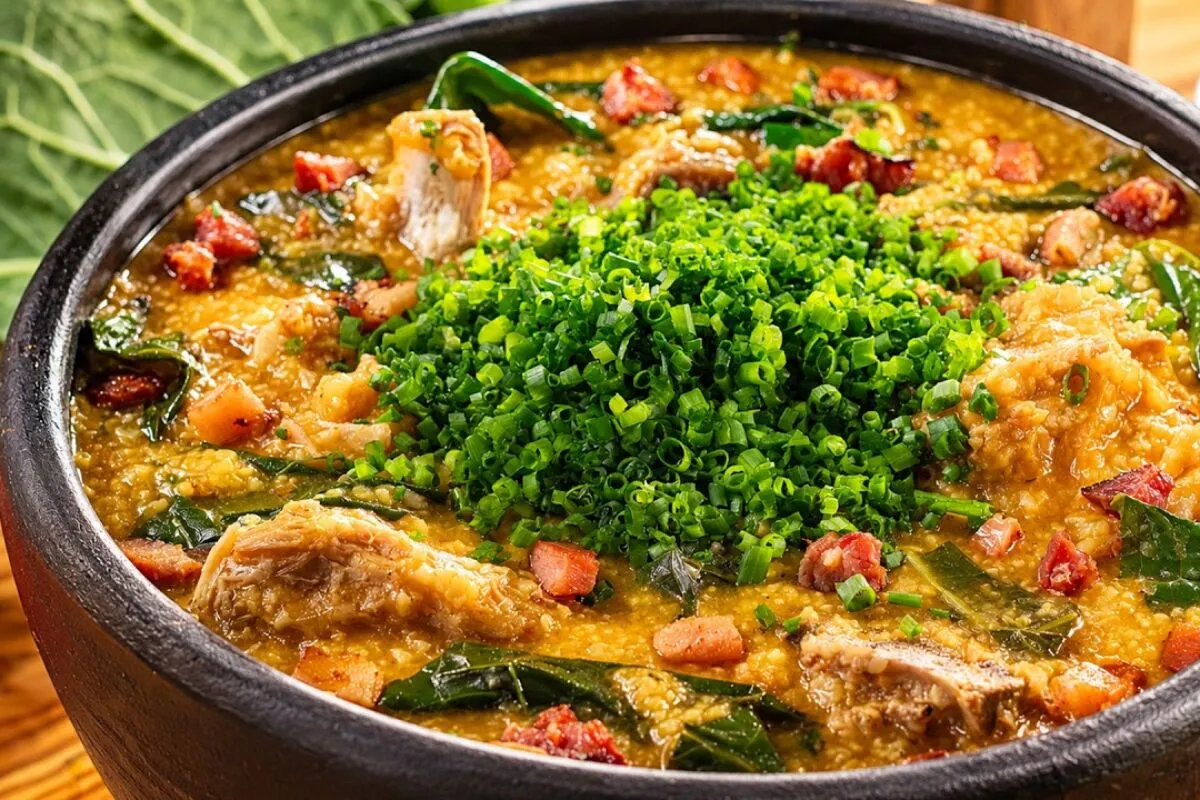 Canjiquinha mineira tradicional de boteco, feita com suã de