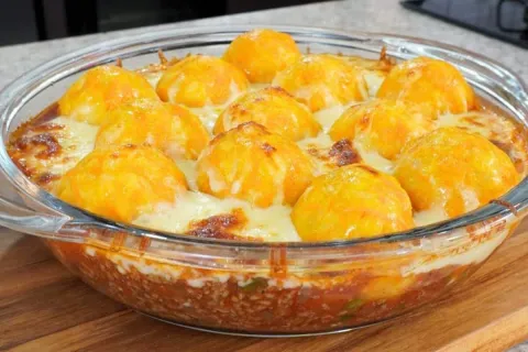 Carne moída com batata simples e prática para um almoço rápi