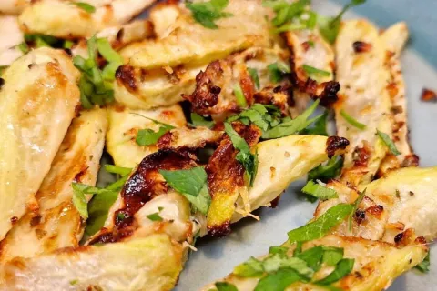 Chuchu assado com queijo: que tal inovar no almoço de doming