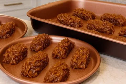 Cocada preta com leite condensado numa versão muito cremosa,