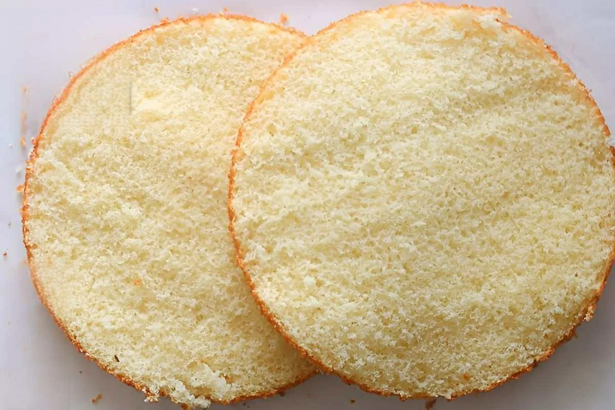 Coloquei esse ingrediente secreto na massa do pão de ló e el