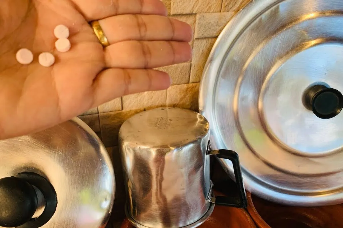 Como dar brilho em panela de alumínio: tira todas as manchas