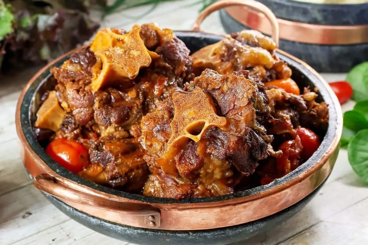 Como fazer a melhor rabada mineira que existe para seu almoç