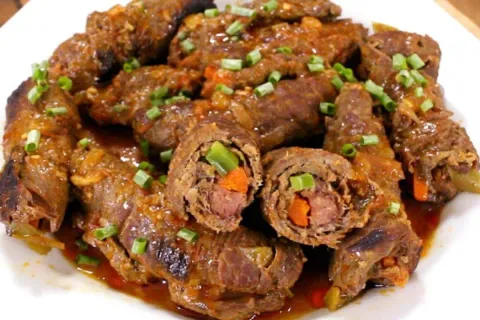 Como fazer bife a rolê perfeito e suculento para o almoço