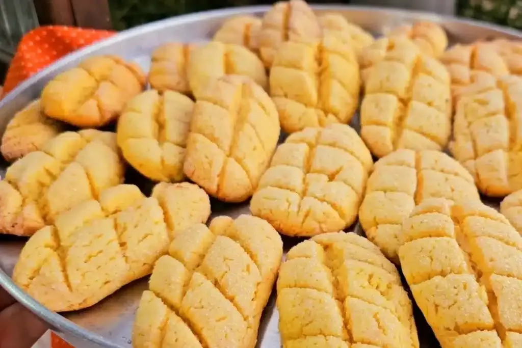 Como fazer bolacha de fubá e polvilho sem trigo, uma opção m