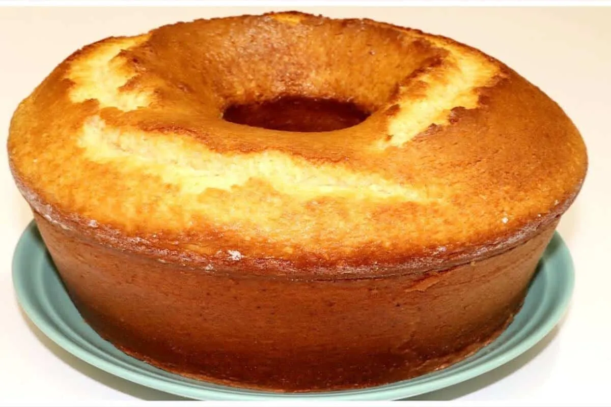Como fazer bolo de creme de leite fofinho e gostoso para o c