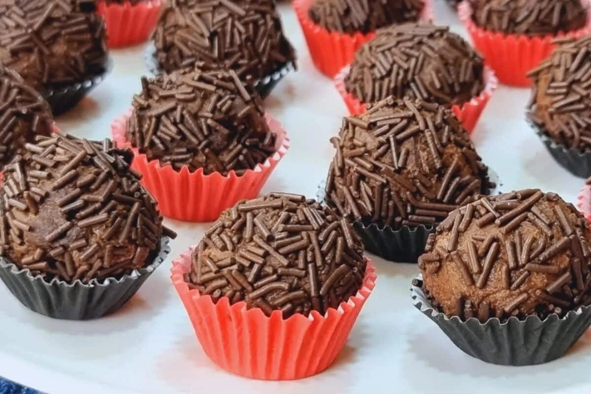 Como fazer brigadeiro sem açúcar para você comer na sobremes