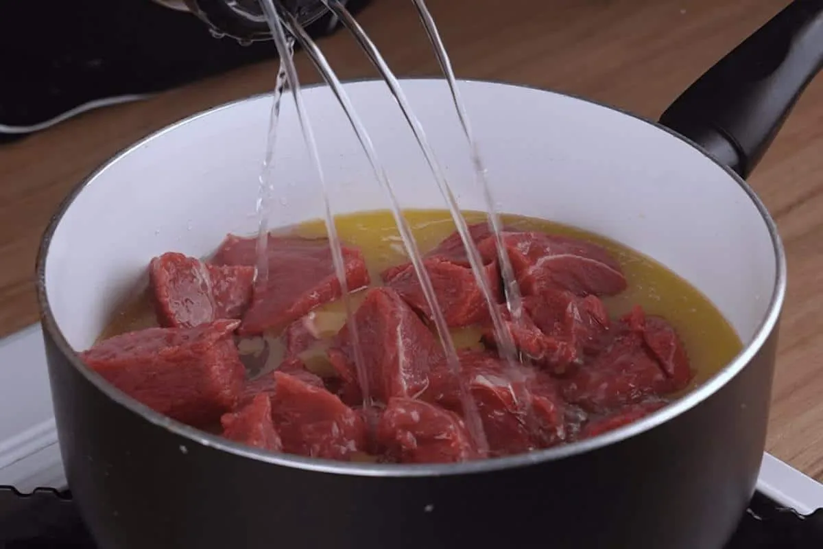 Como fazer carne macia e suculenta: até carne de segunda fic