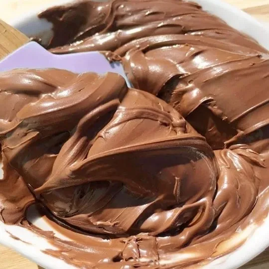 Como Fazer Cobertura e Recheio de Ganache