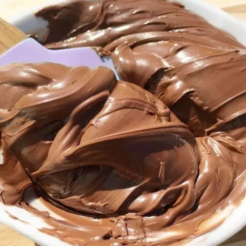 Como Fazer Cobertura e Recheio de Ganache