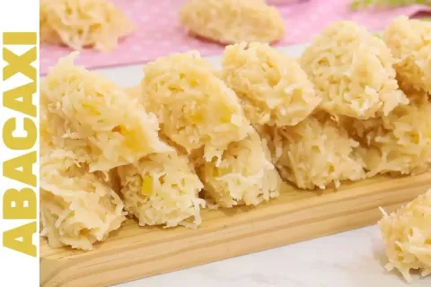 Como fazer cocada de abacaxi cremosa e macia que desmancha n