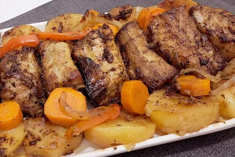 Como fazer costela assada no forno para servir no almoço do 