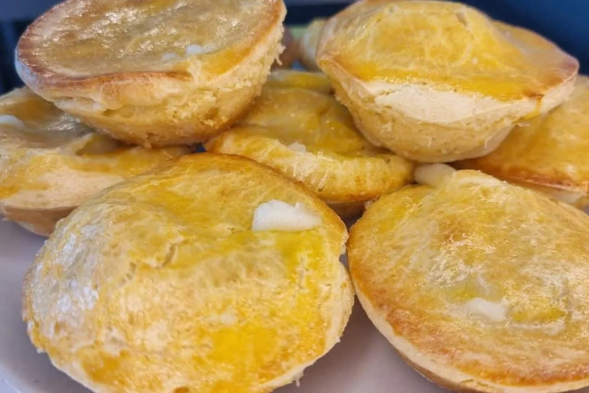 Como fazer empadinha com massa perfeita daquela que todo mun